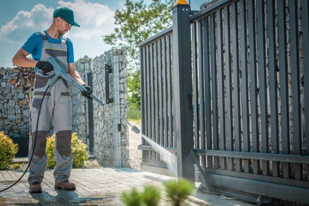 Best Solar Panel Cleaning  in Hawaiian Gardens, CA