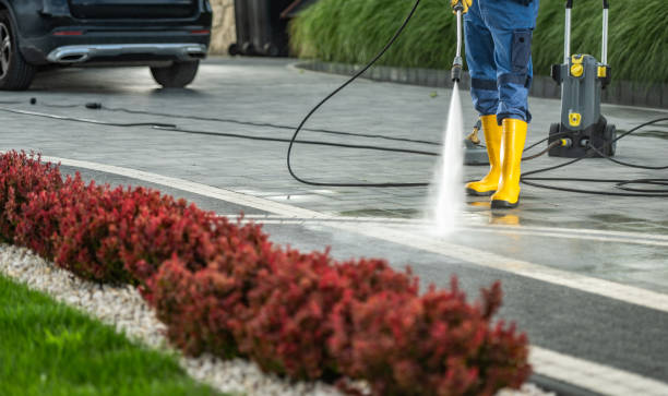Hawaiian Gardens, CA Pressure Washing Services Company